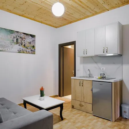 Osmani 3* Saranda