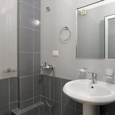 Osmani 3* Saranda